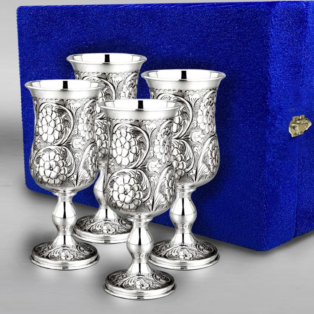 Набор из четырех изящных серебряных бокалов Цветы, ф091-4 фото 1