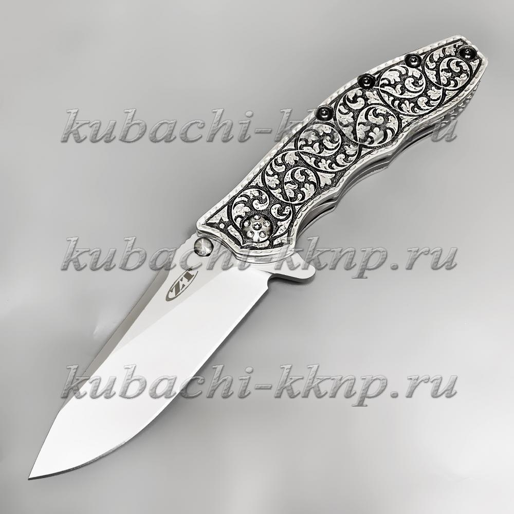 Нож с серебряными вставками