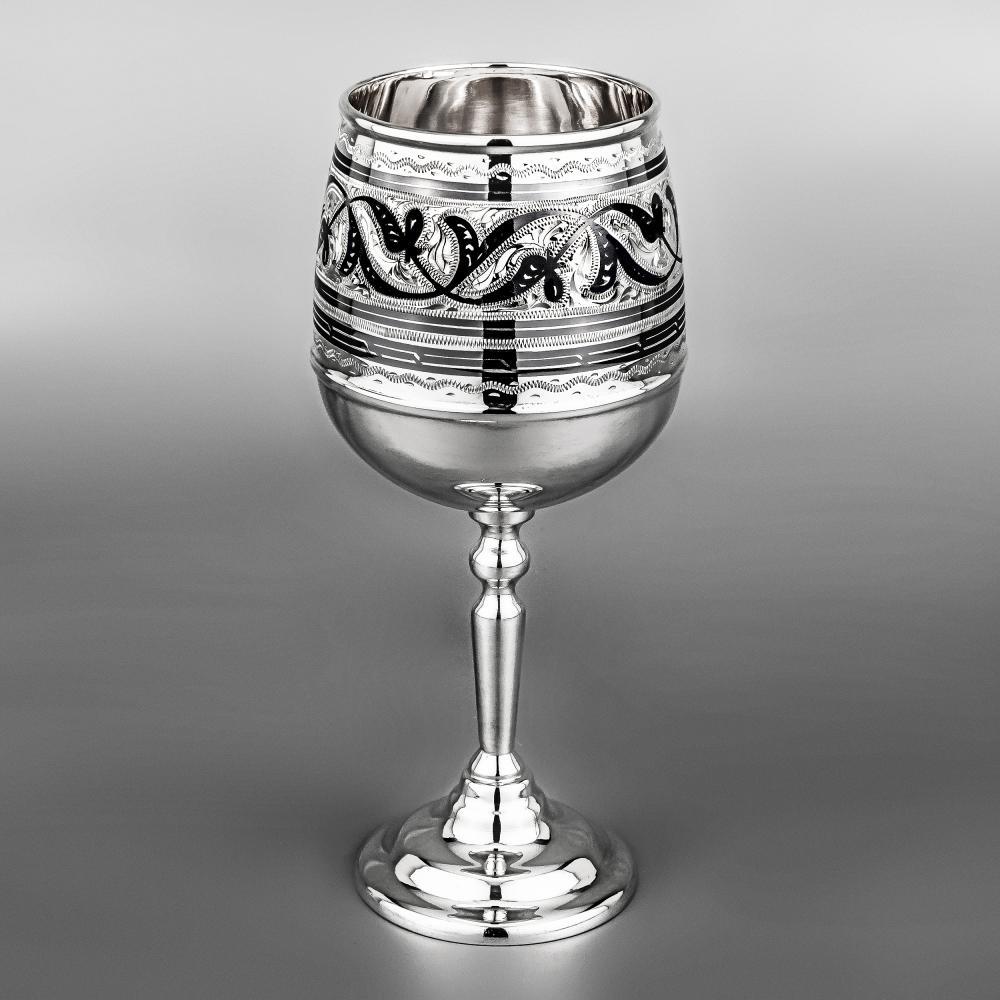 Фужер  серебряный для вина с гравировкой