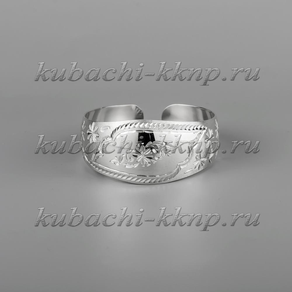 Кубачинский браслет из серебра без чернения с гравировкой и чеканкой, бр208 фото 3