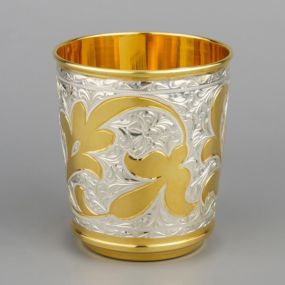 Серебряный стакан «Позолоченный»
