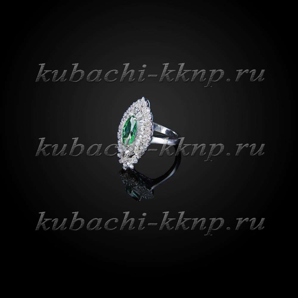 Серебряное кольцо Кубачи с фианитами под изумруд