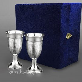 Набор оригинальных серебряных рюмок под старину 