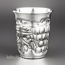Серебряная стопка с виноградом - СТП068