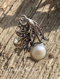 Серебряное кольцо с барочным жемчугом - к1041