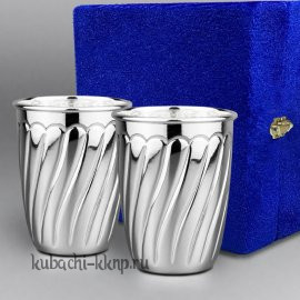 Набор из двух серебряных стаканов 