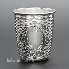 Серебряный стакан 