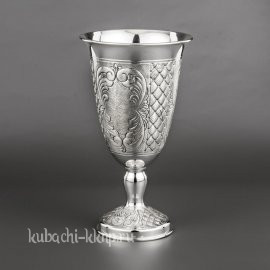 Серебряный фужер для вина с чеканкой «Ромб» - ф049