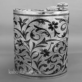 Большая серебряная фляга 