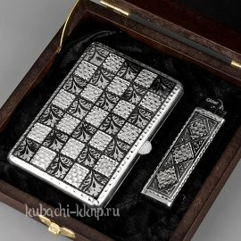 Серебряный портсигар с зажигалкой  