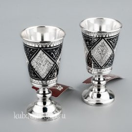 Набор серебряных рюмок  с ромбом - р093-2