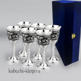 Набор серебряных рюмок с гравировкой от мастеров Кубачи - р096-6