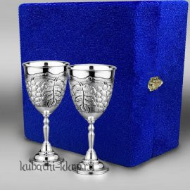 Набор из двух небольших серебряный фужеров для вина 