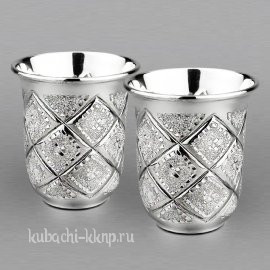 Набор серебряных стопок 