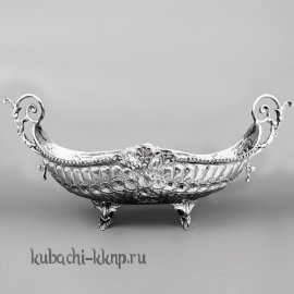 Большая серебряная конфетница в антикварном стиле 