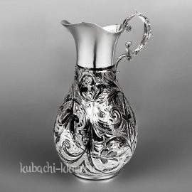 Прекрасный серебряный молочник - М022