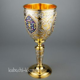 Серебряный кубок с эмалью и позолотой 