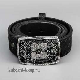 Ремень с серебряной бляхой 
