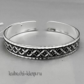 Тонкий серебряный браслет 