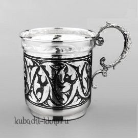 Серебряная кружка 