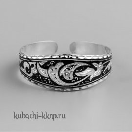 Серебряный браслет с традиционым черненым орнаментом - БР11