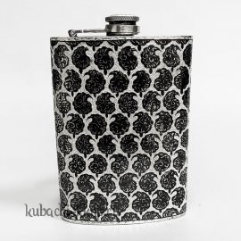 Серебряная фляжка 