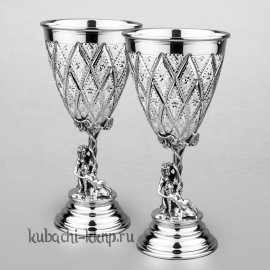 Набор из двух серебряных бокалов для вина или воды 
