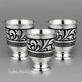 Набор из трех образцовых стопок 