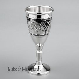 Серебряная рюмка на красивой ножке - Р090