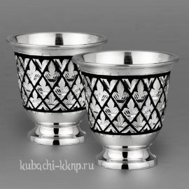 Набор из двух отличных серебряных стопок на 55 мл. - стп102-2