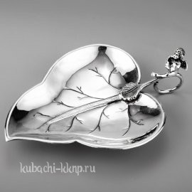 Серебряная конфетница 