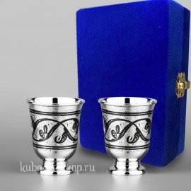Набор из двух серебряных стопок - стп067-2