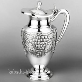 Большой серебряный кувшин 