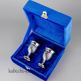 Набор серебряных рюмок 