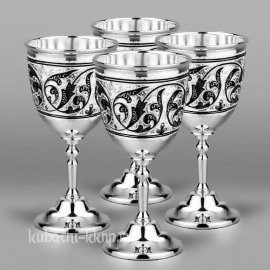 Набор из четырех серебряных бокалов 