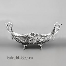 Роскошая конфетница в антикварном стиле 