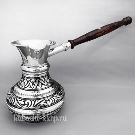 Добротная большая серебряная кофеварка - Т044