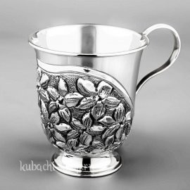 Серебряная кружка 