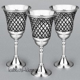 Набор из трех серебряных фужеров для вина 