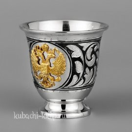Серебряная стопка с гербом 