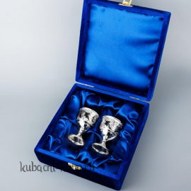 Набор из двух серебряных рюмок - р097-2