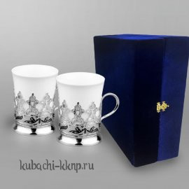 Набор из двух серебряных подстаканников для кофе 