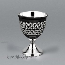 Серебряная рюмка 