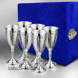 Набор из шести рюмок на высокой ножке - р078-6