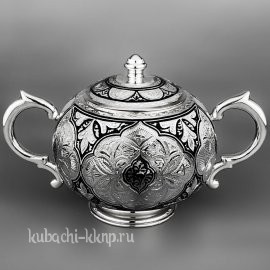 Оригинальная серебряная сахарница 