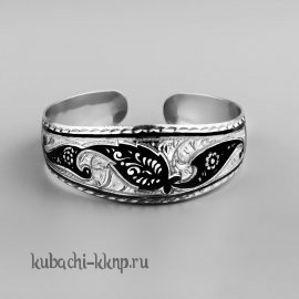 Кубачинский браслет из серебра с чернеными лепестками - БР214