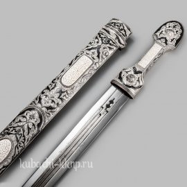 Большой серебряный кинжал 