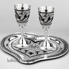 Свадебный набор рюмок из серебра на подносе - р095-2пдн015