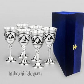 Набор из шести серебряных рюмок 