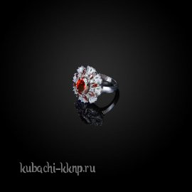 Серебряное кольцо Кубачи с фианитами под гранат - к805